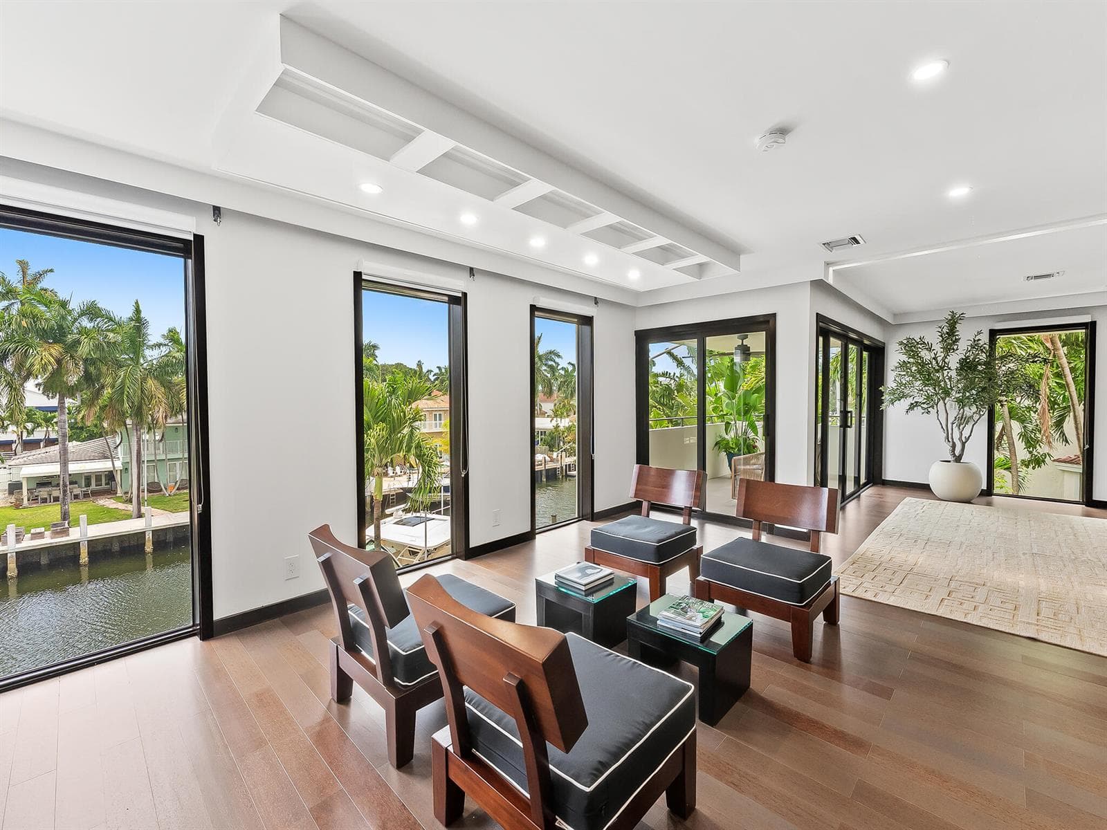 76 Isle Of Venice Drive G photo 8