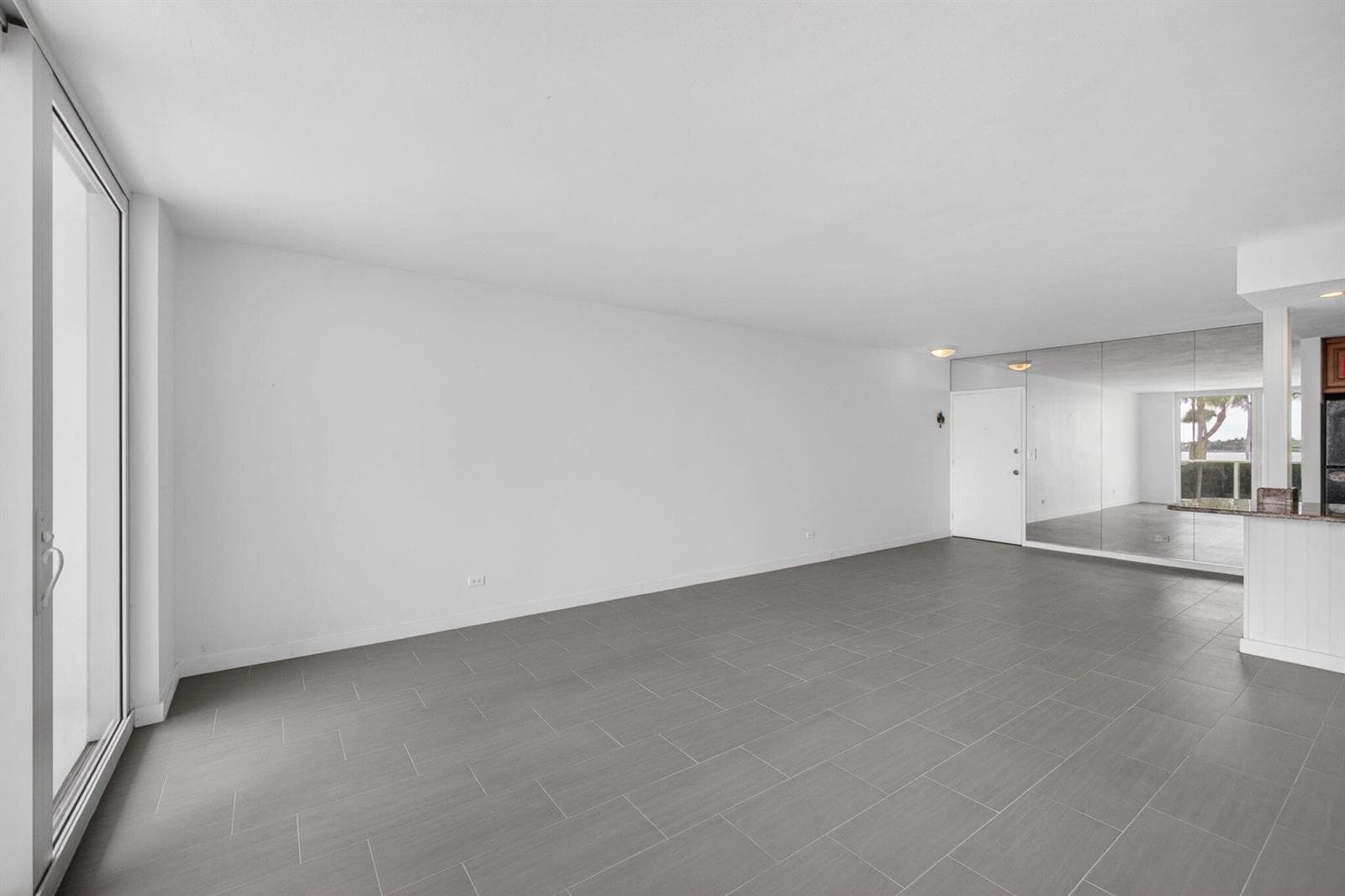 2800 N Flagler Drive 202 photo 16