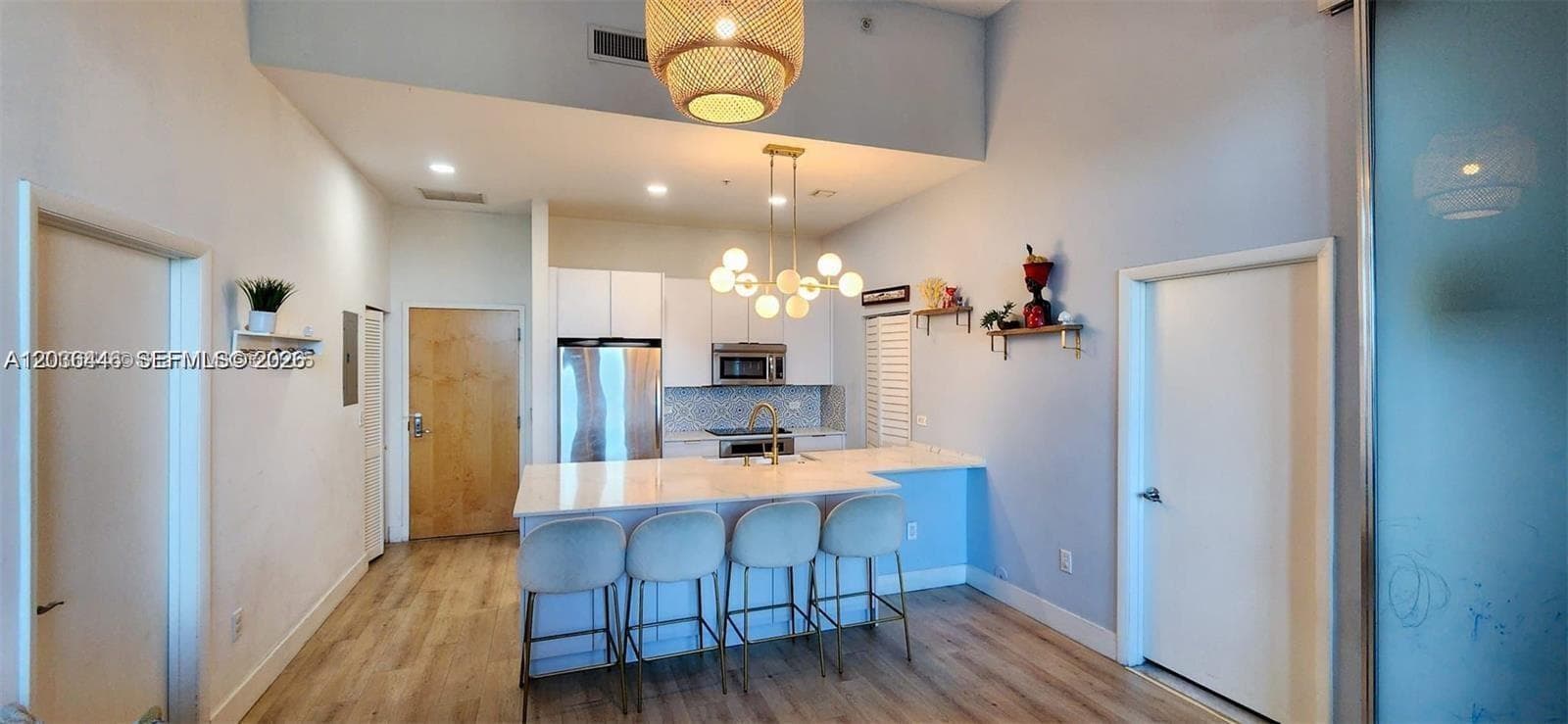 244 Biscayne Blvd 301 photo 3
