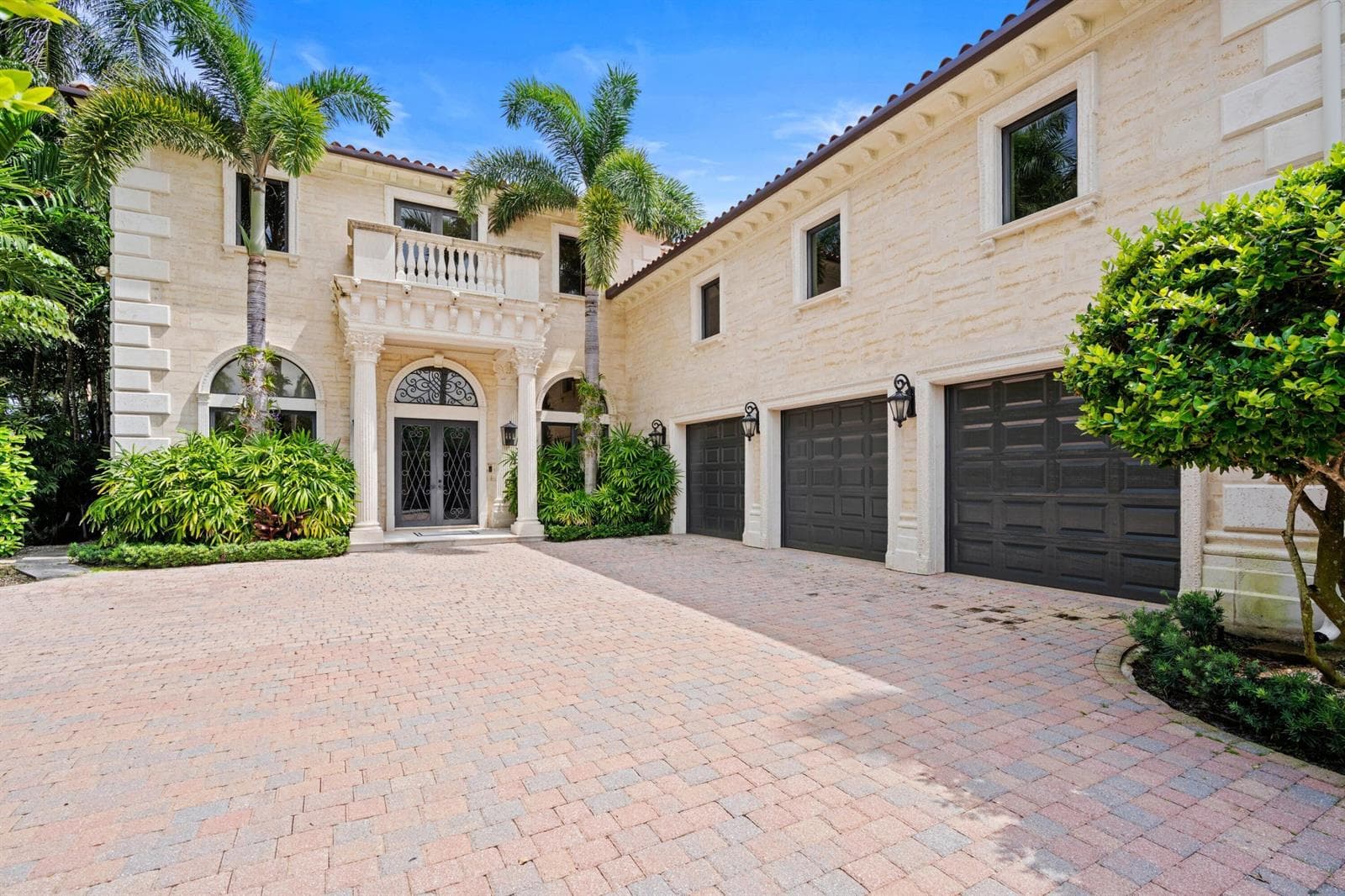3240 N Flagler Drive photo 6