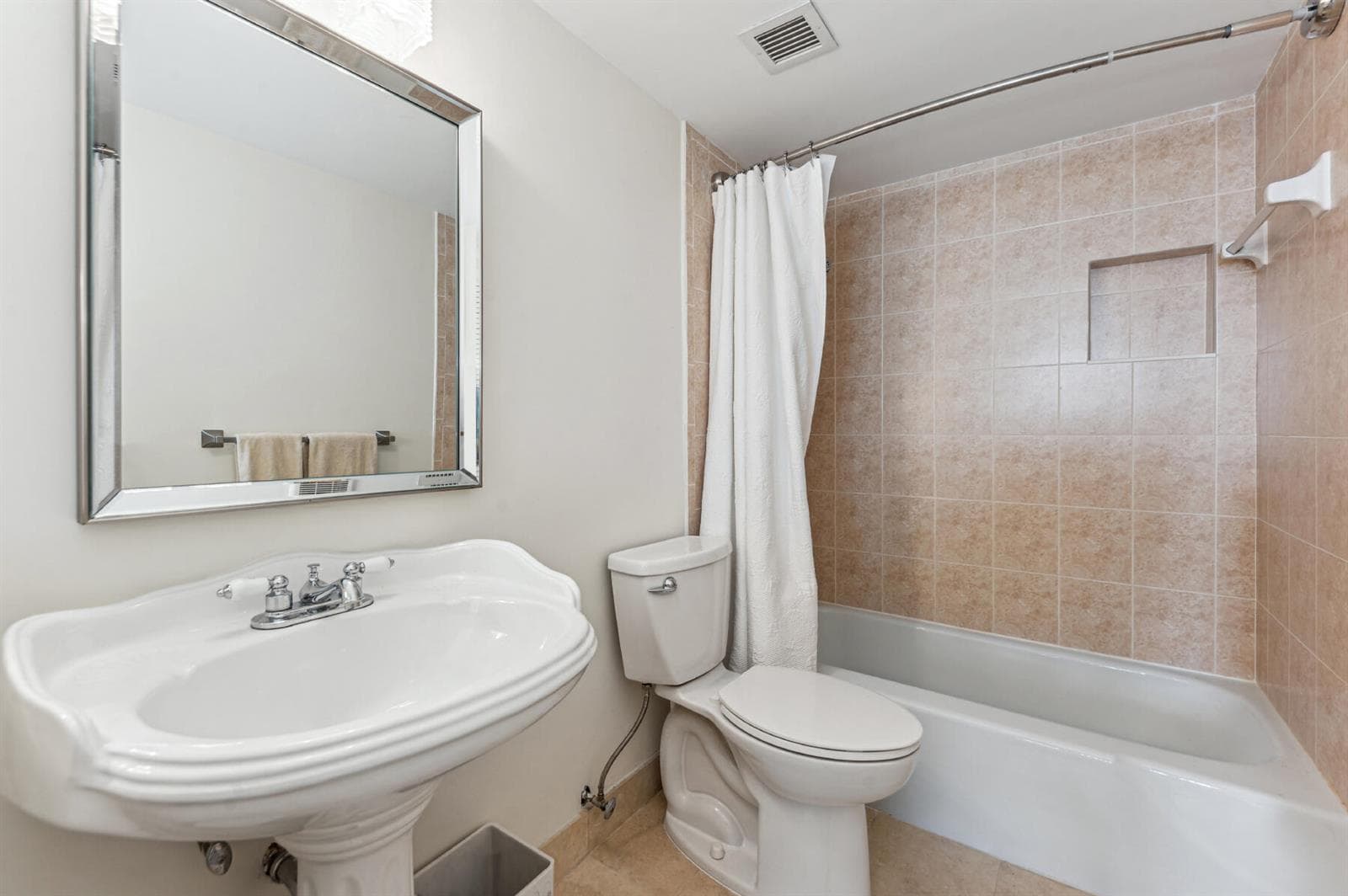 3800 Washington Road 303 photo 9