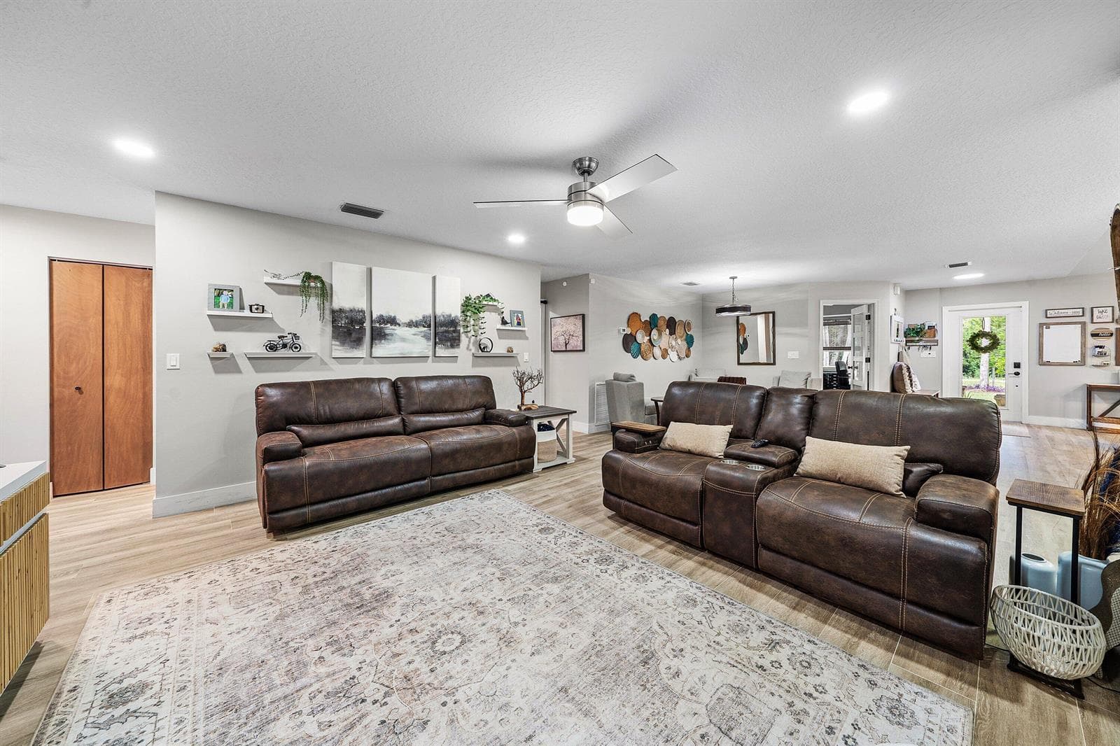 14732 63rd Court N photo 22