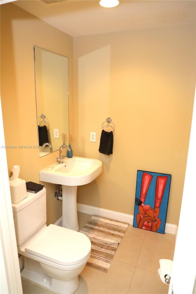 3330 NE 190th St 1312 photo 22
