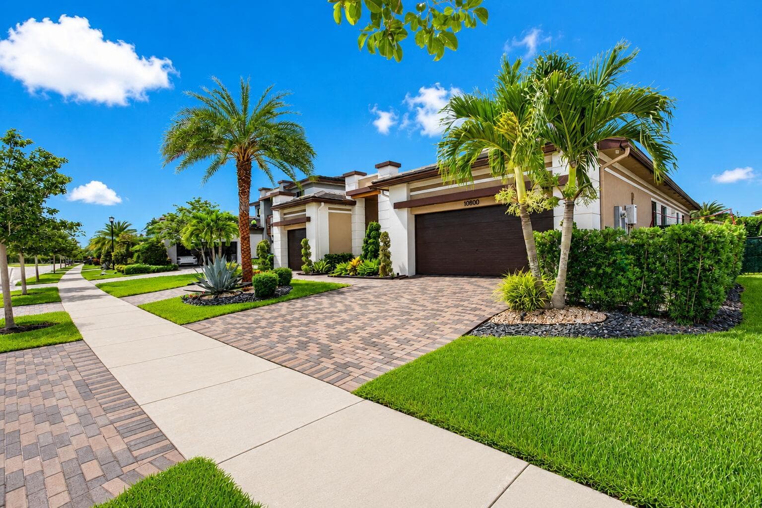 10800 Coral Street photo 2