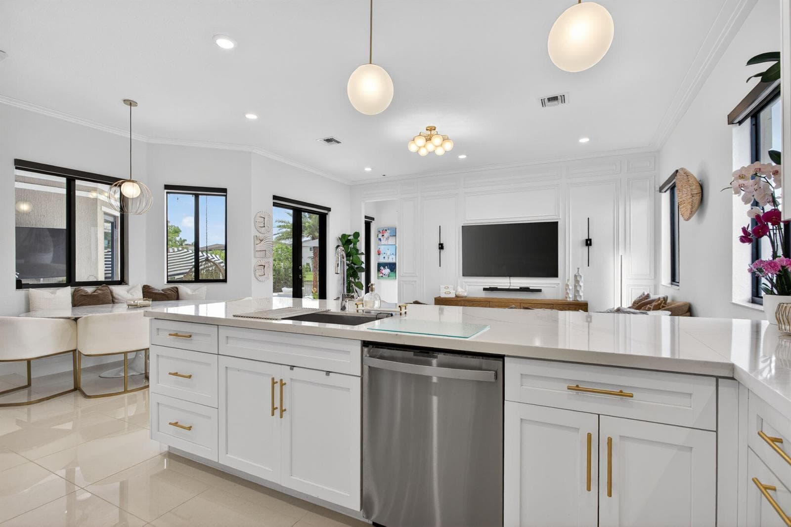 10800 Coral Street photo 15