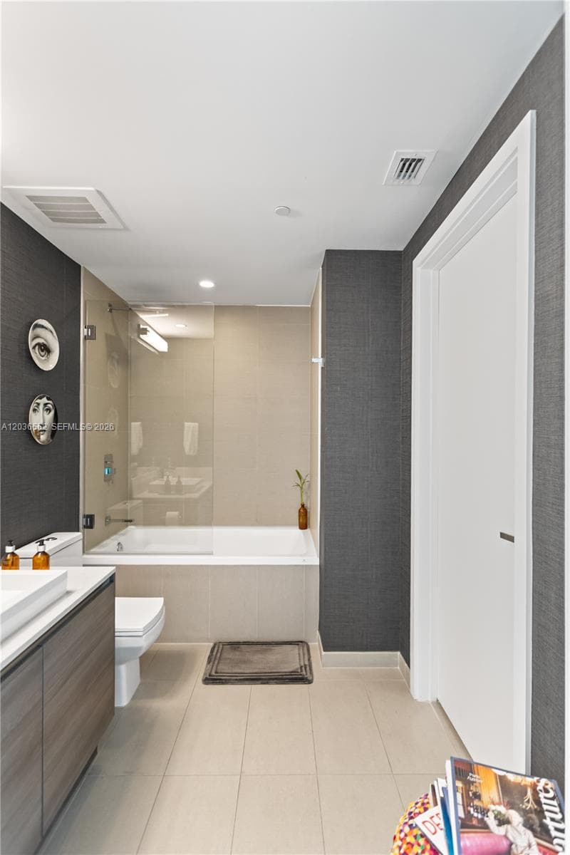 1080 Brickell Ave 3300 photo 17