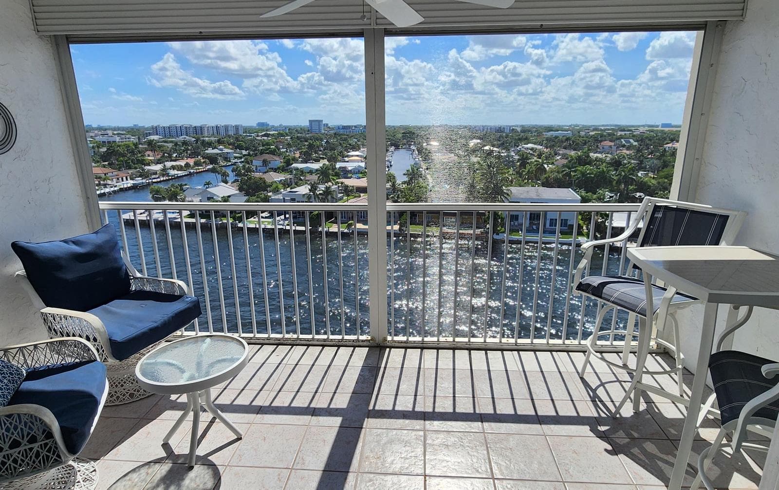 299 N Riverside Drive 1006 photo 10