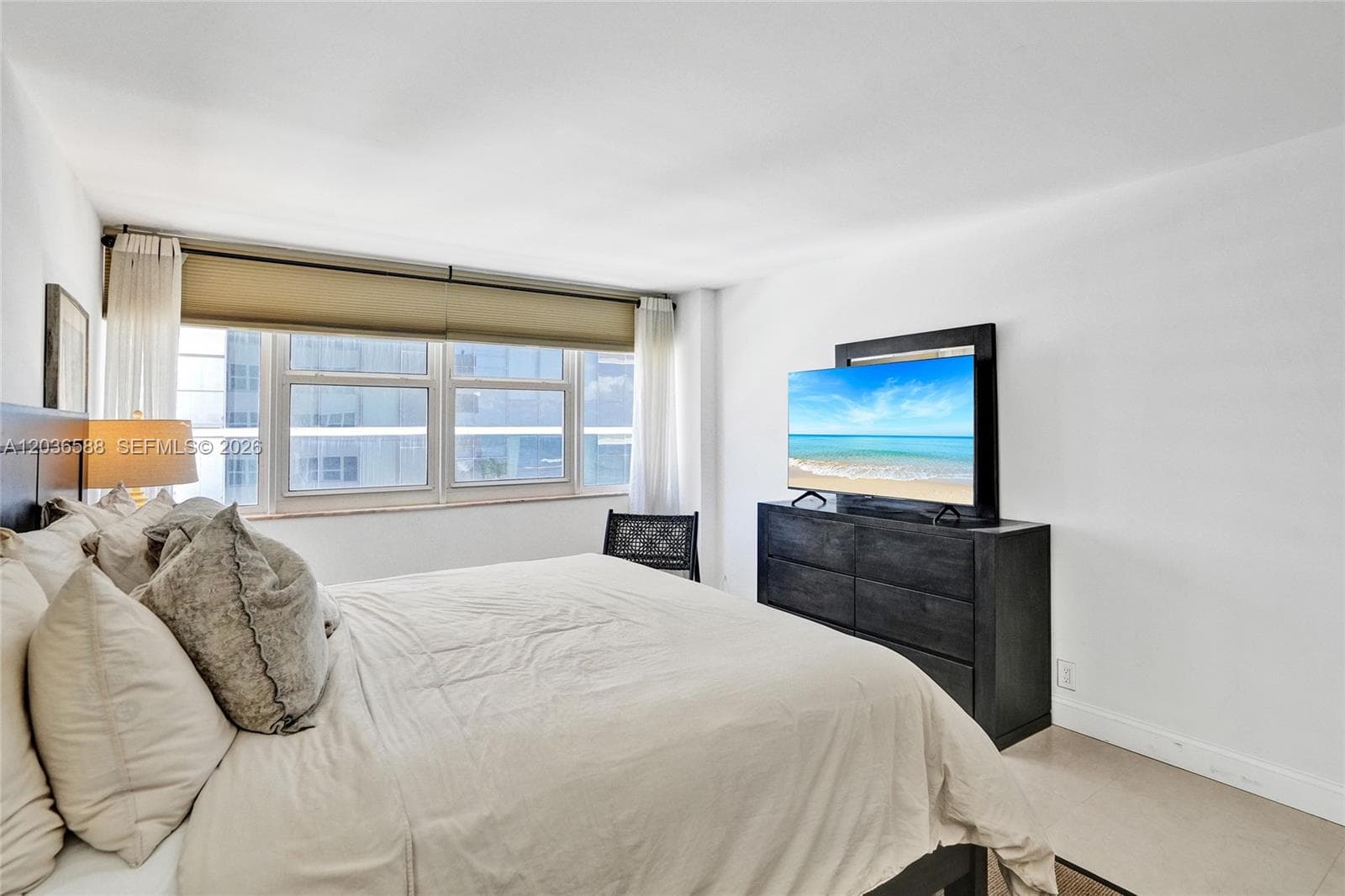 2030 S Ocean Dr 821 photo 17