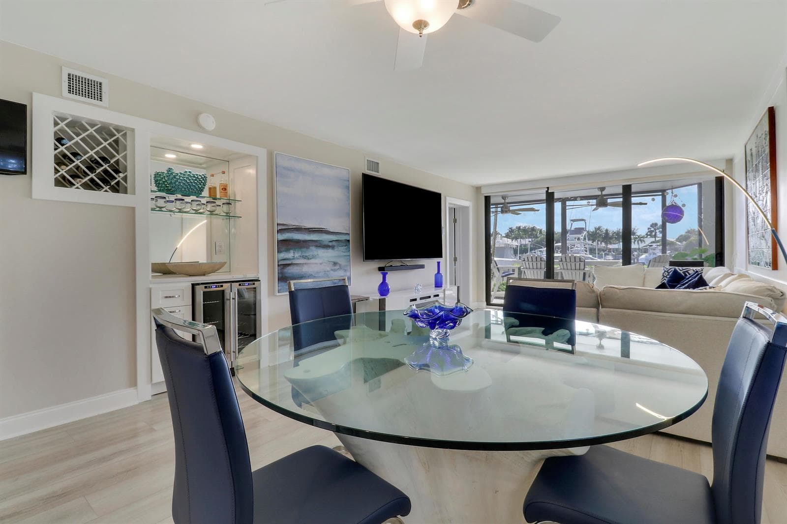 515 Bay Colony Drive N photo 15