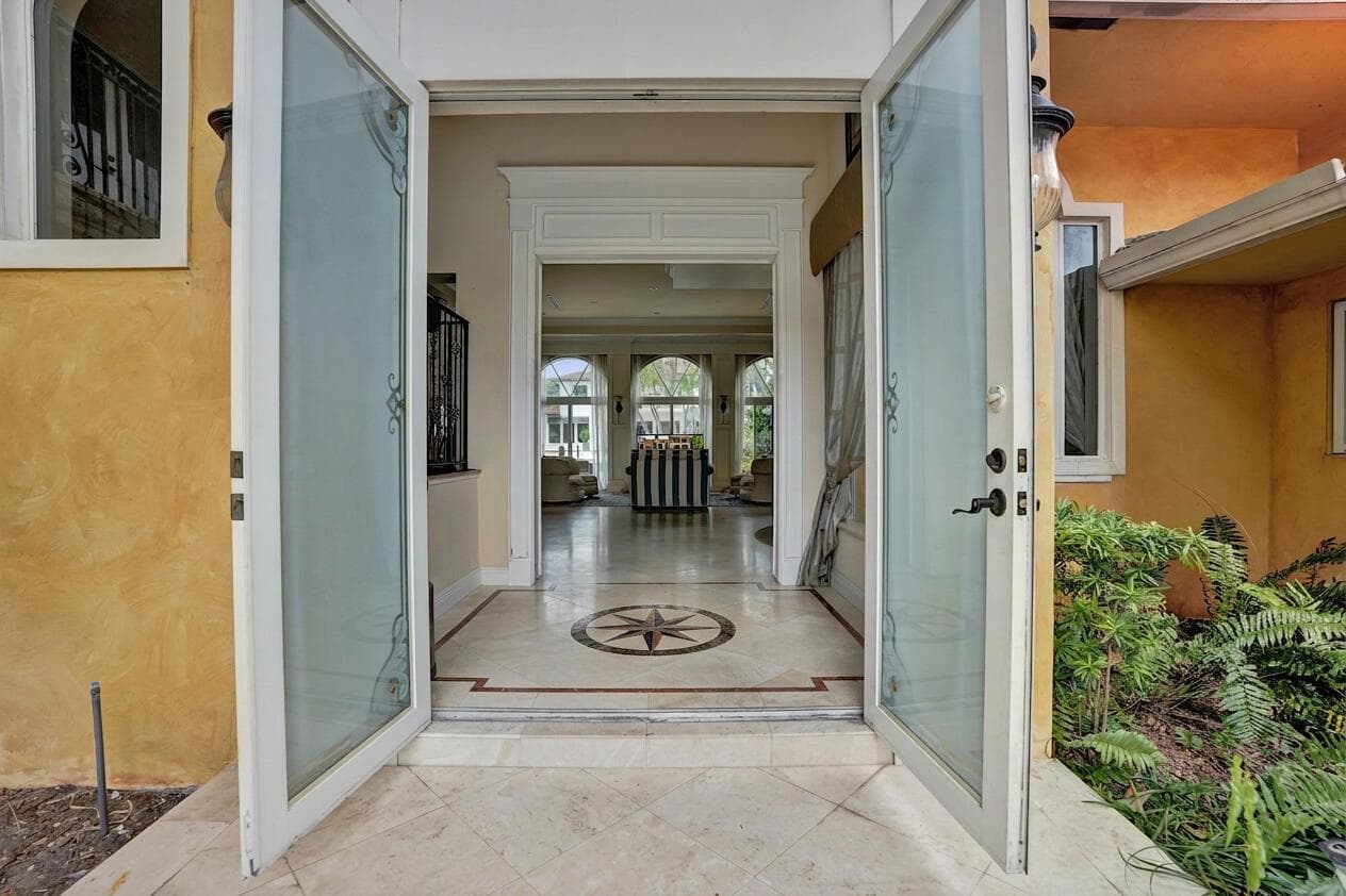 449 Isle Of Palms Drive 4