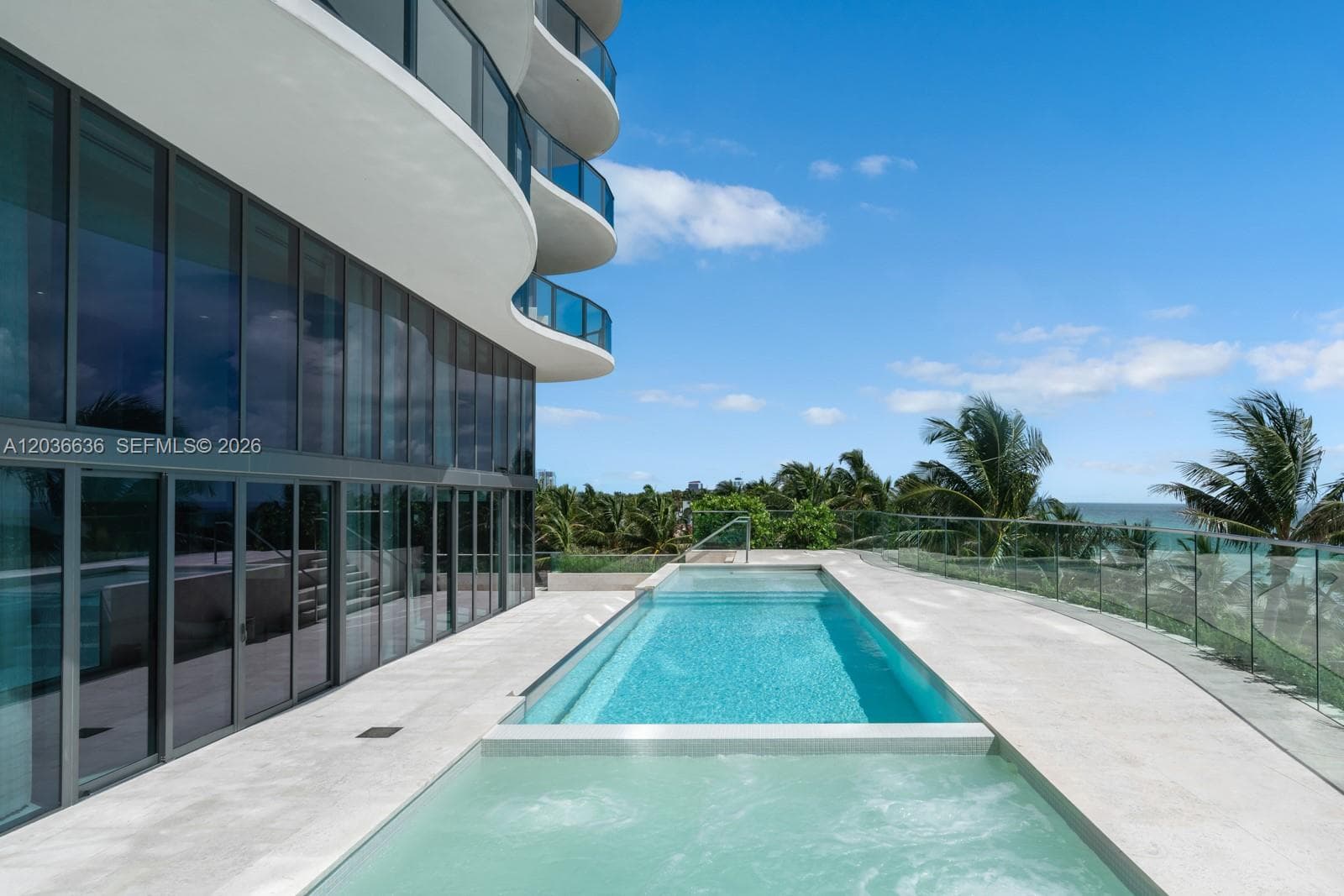 19575 Collins Ave 3 photo 13