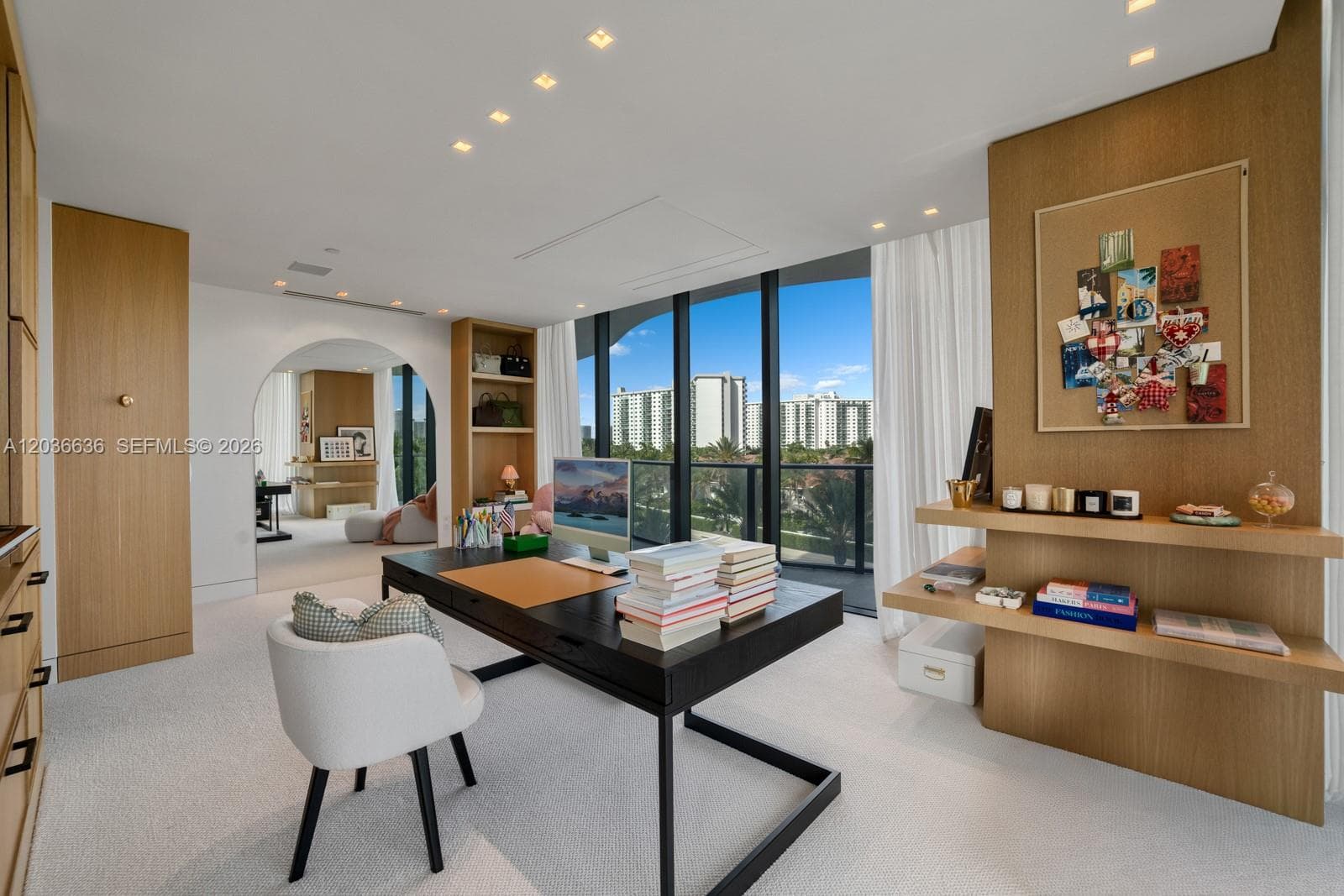 19575 Collins Ave 3 photo 19