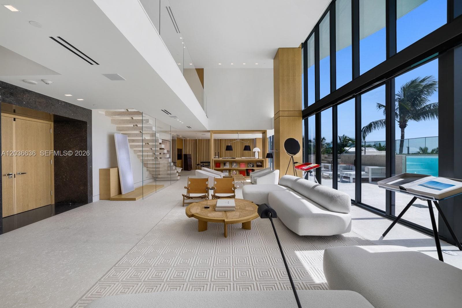19575 Collins Ave 3 photo 4
