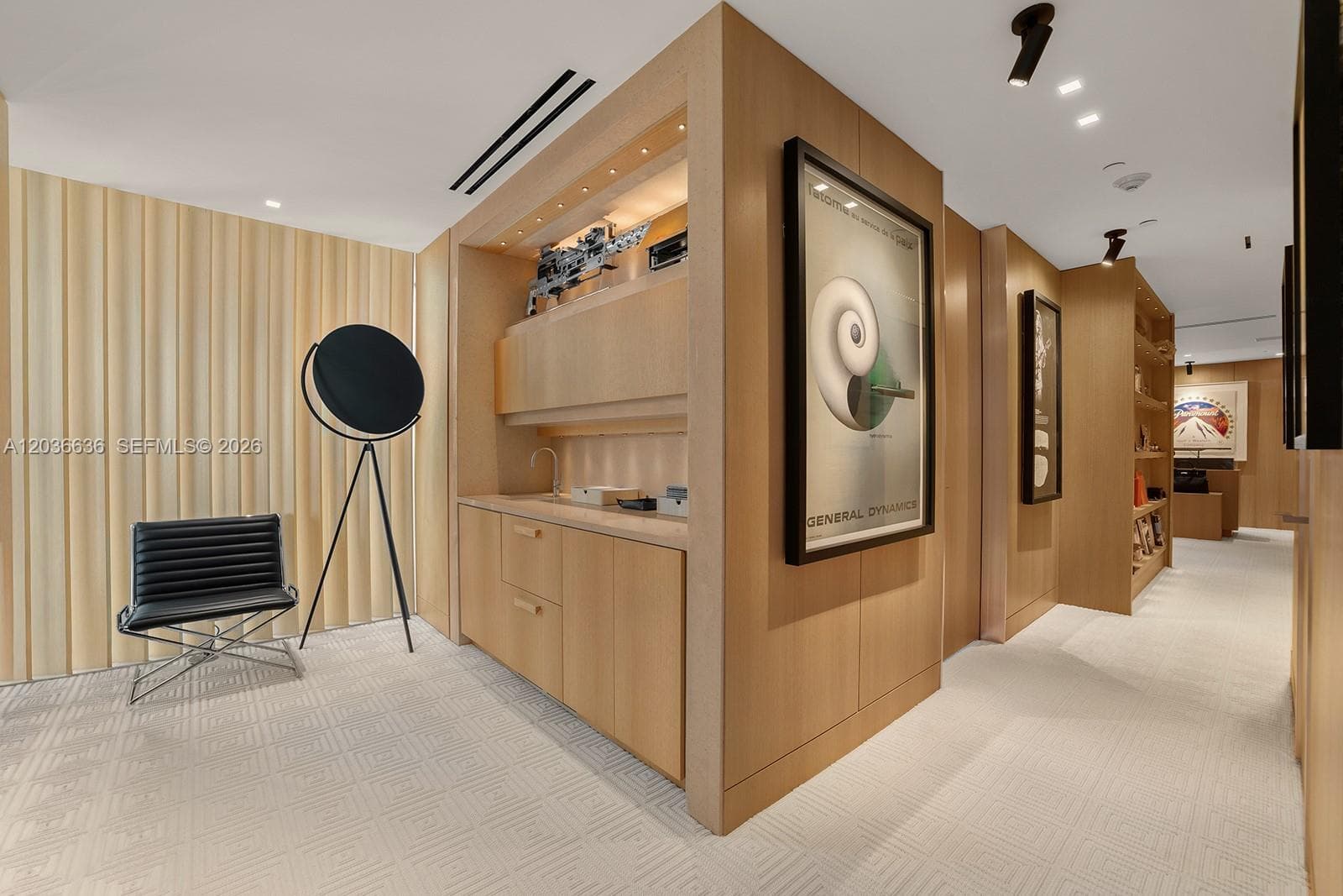 19575 Collins Ave 3 photo 8
