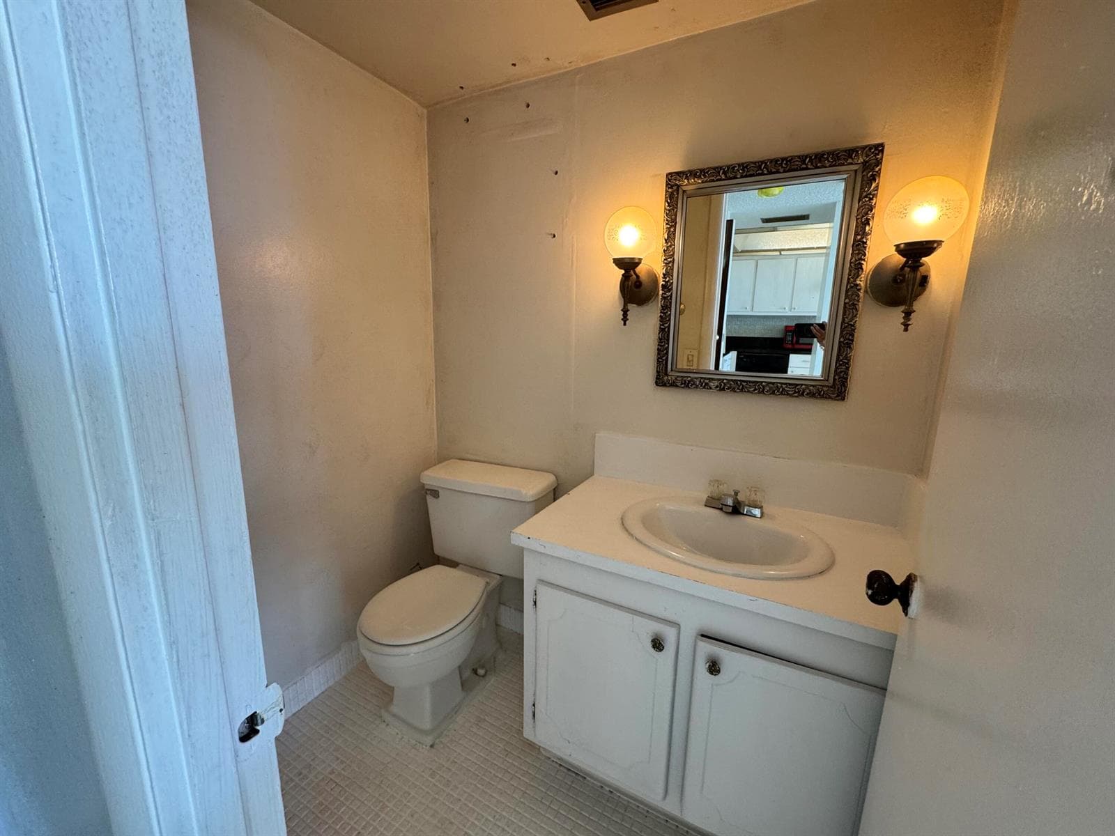 2025 NE 164th Street 601 photo 6