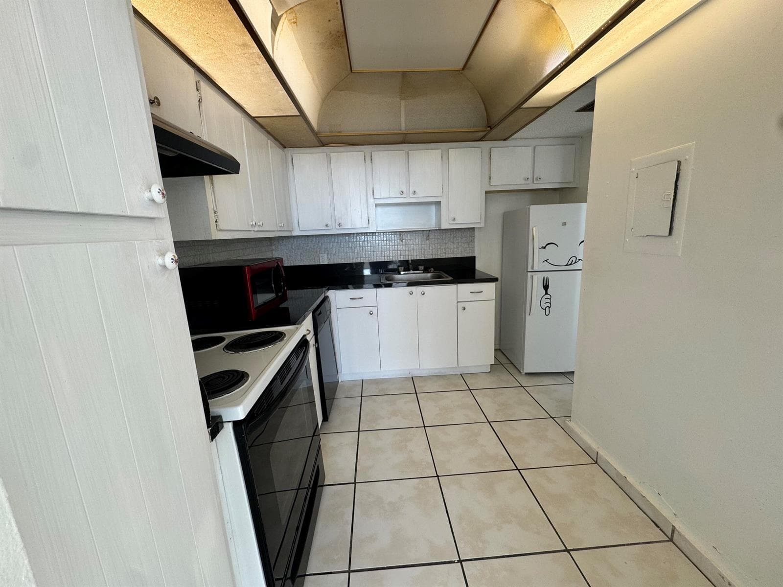 2025 NE 164th Street 601 photo 4