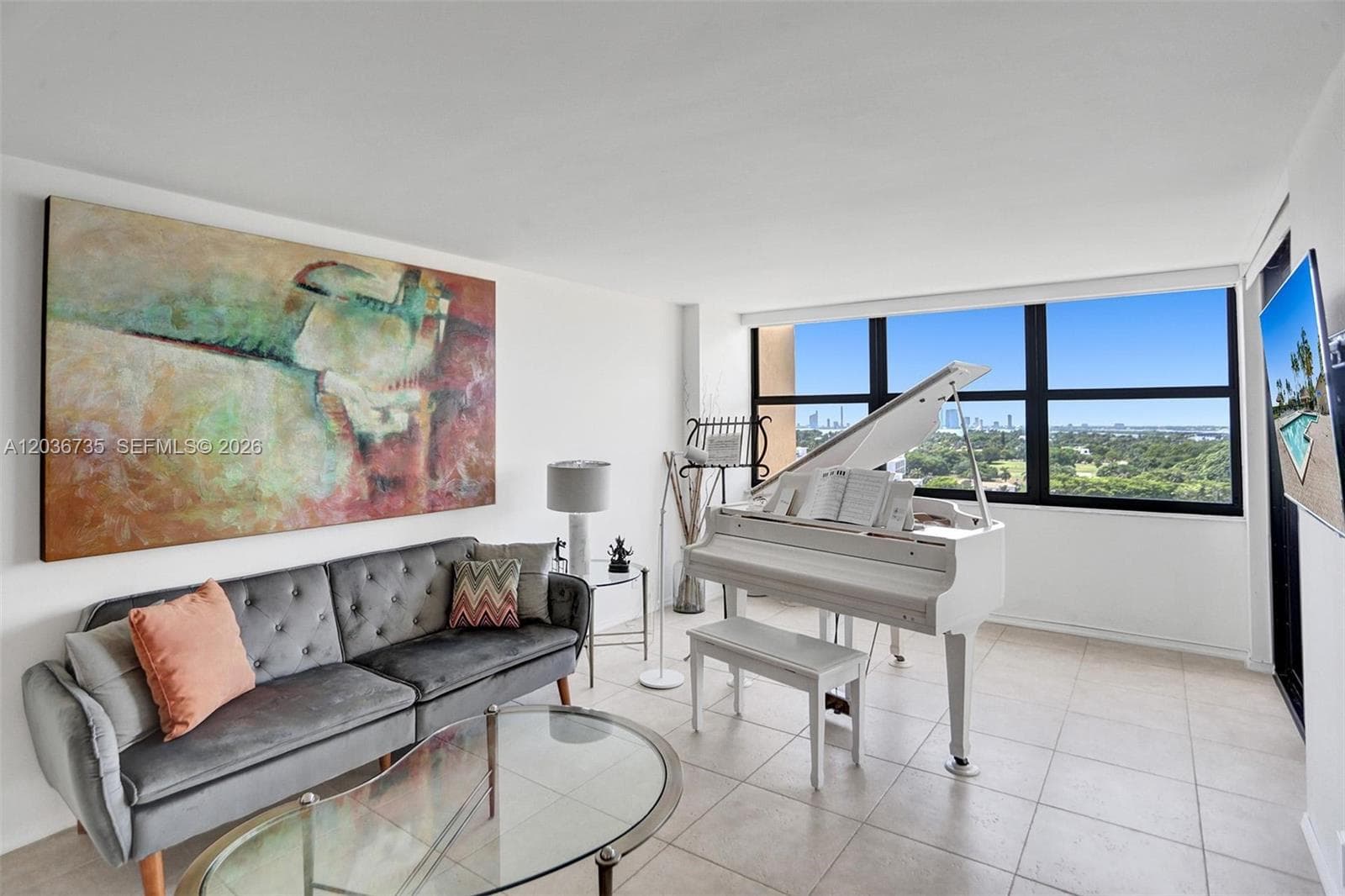2555 Collins Ave 1508 photo 2