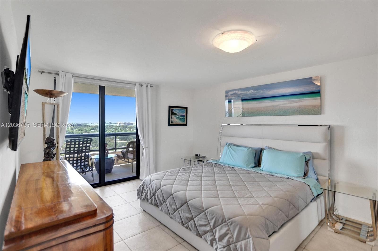 2555 Collins Ave 1508 photo 22