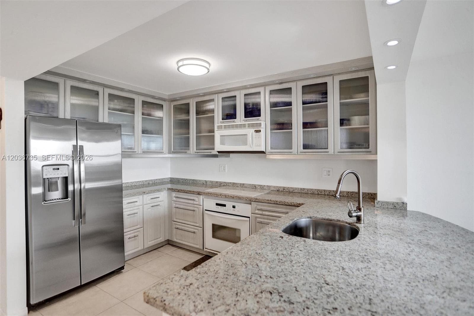 2555 Collins Ave 1508 photo 7