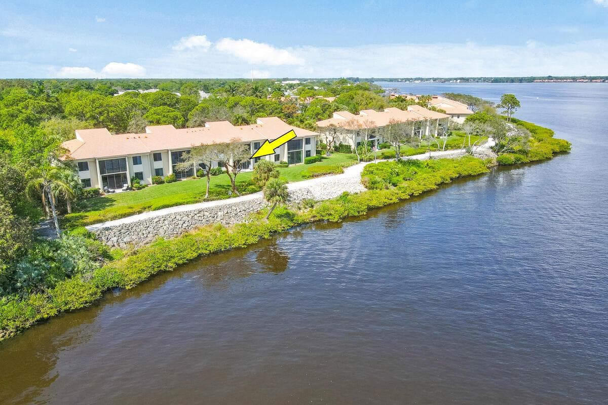 2570 NW Seagrass Drive 3a photo 5