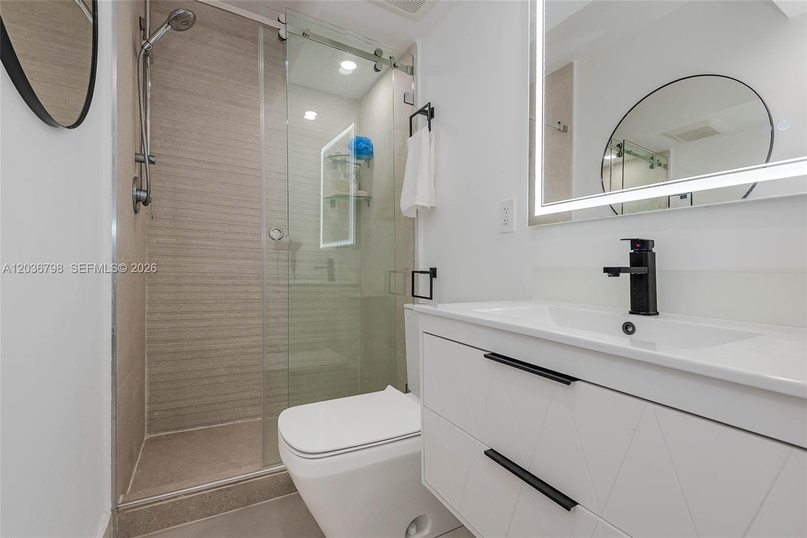 345 Ocean Dr 326 photo 23