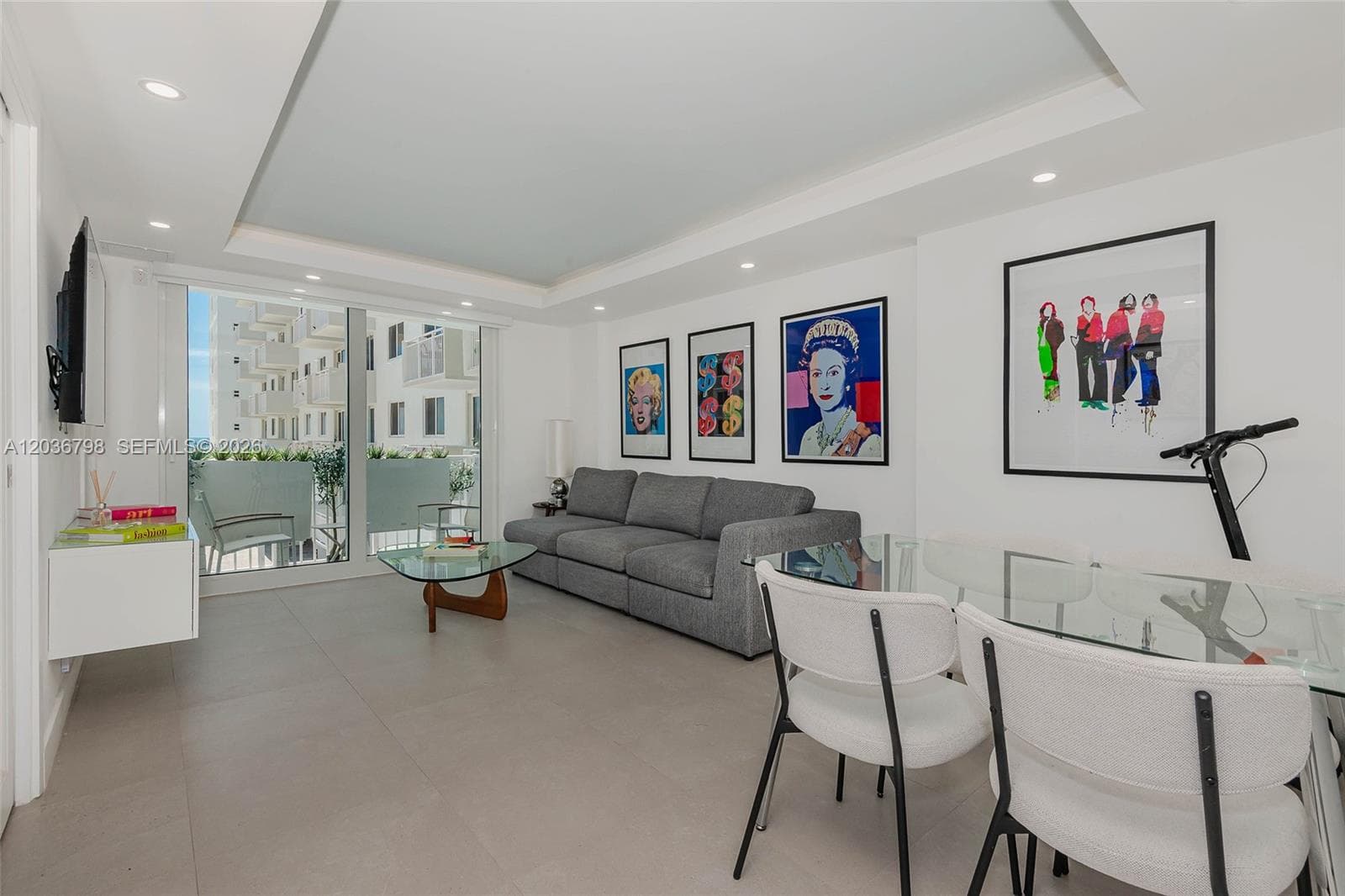 345 Ocean Dr 326 photo 3
