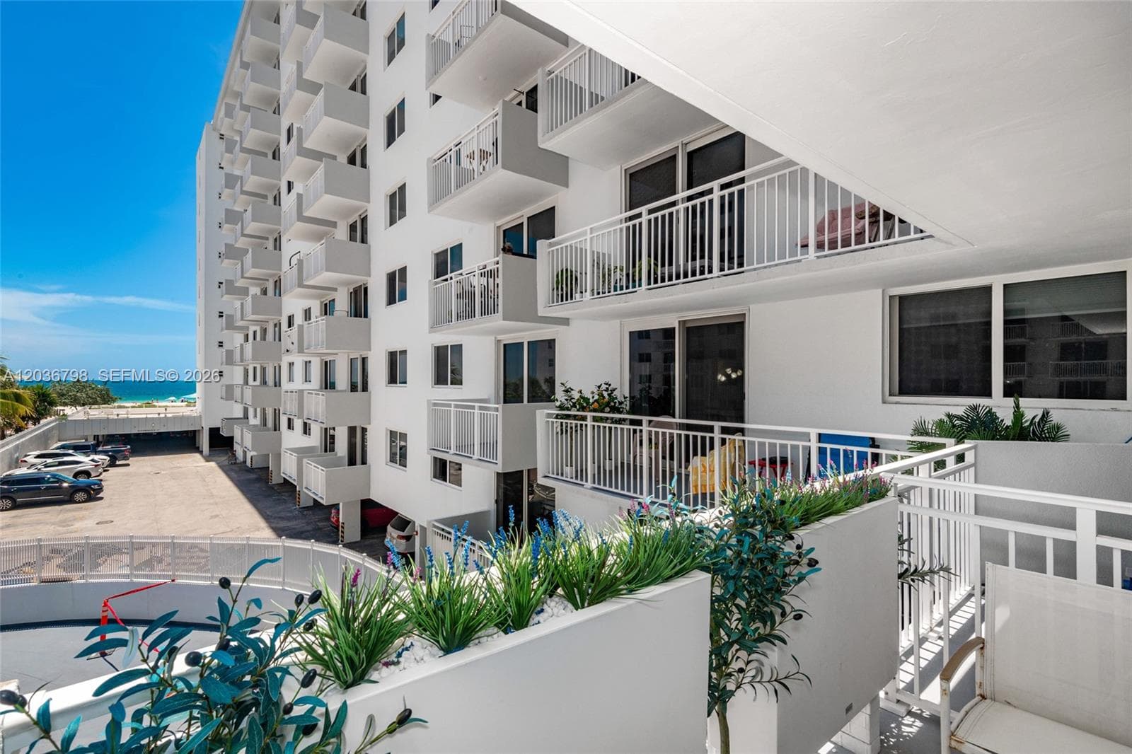 345 Ocean Dr 326 photo 24