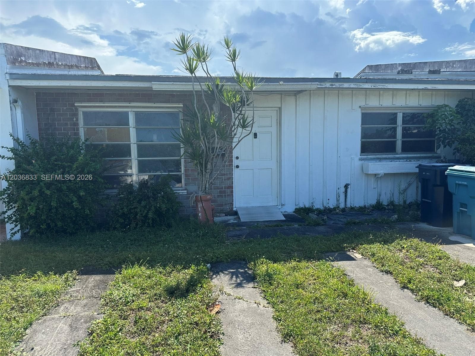 2058 SW 102nd Ct photo 1
