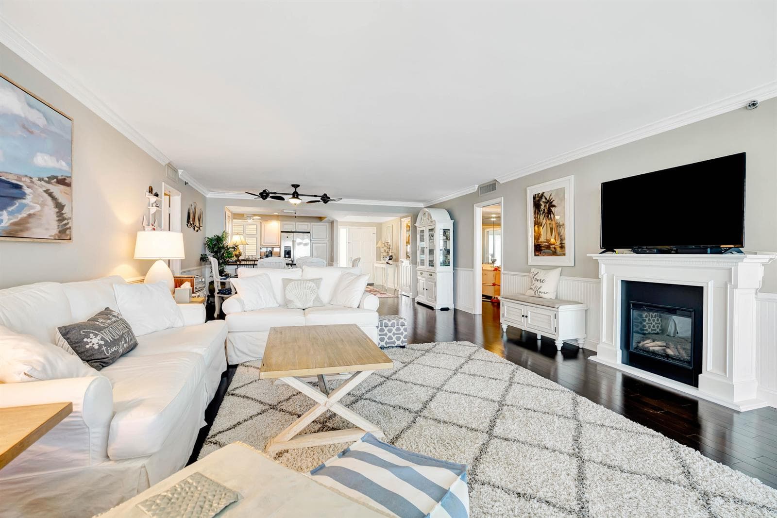 100 S Beach Road photo 9