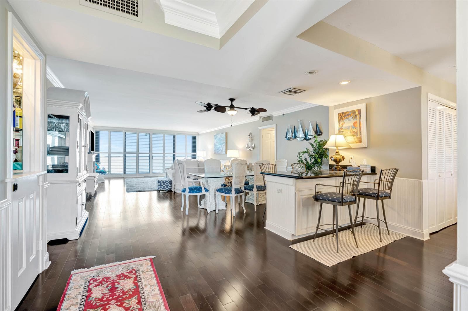 100 S Beach Road photo 4