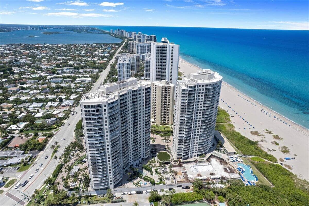 2800 N Ocean Drive A-18c photo 23