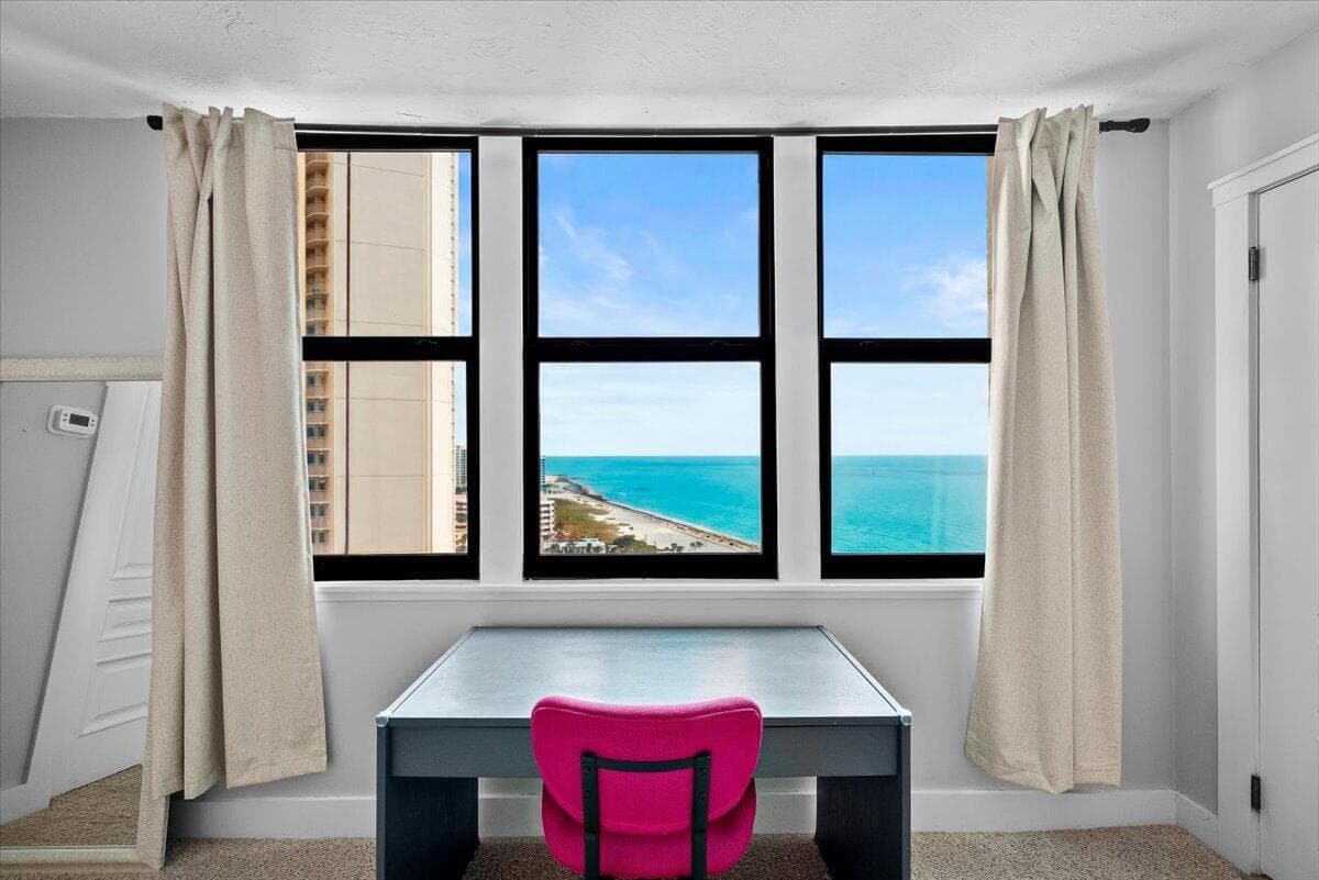 2800 N Ocean Drive A-18c photo 13