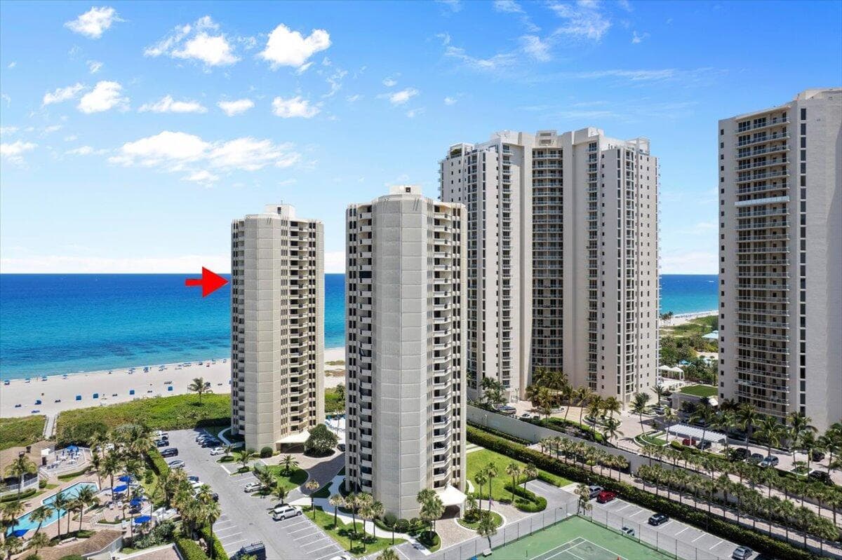 2800 N Ocean Drive A-18c photo 22