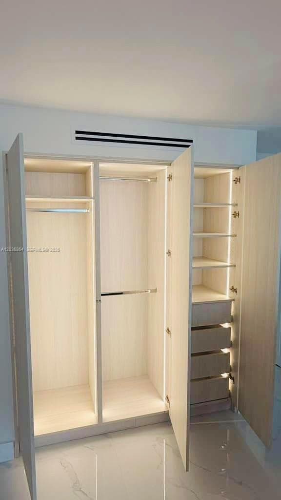 230 174th St 1612 photo 11