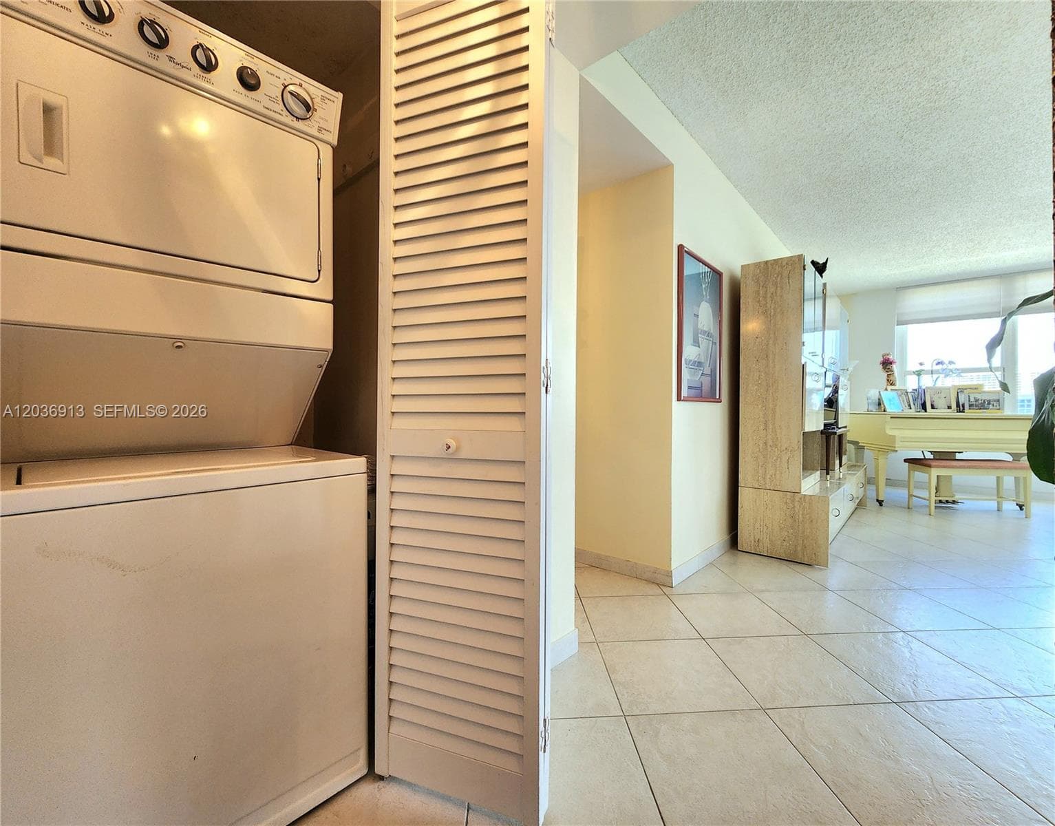 3505 S Ocean Dr 705 photo 16