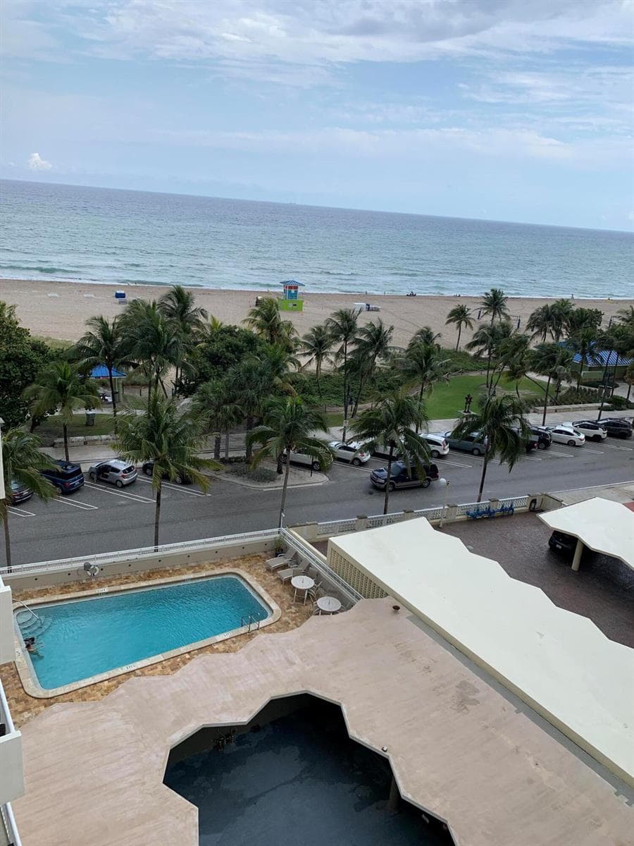 133 N Pompano Beach Boulevard 808 photo 11