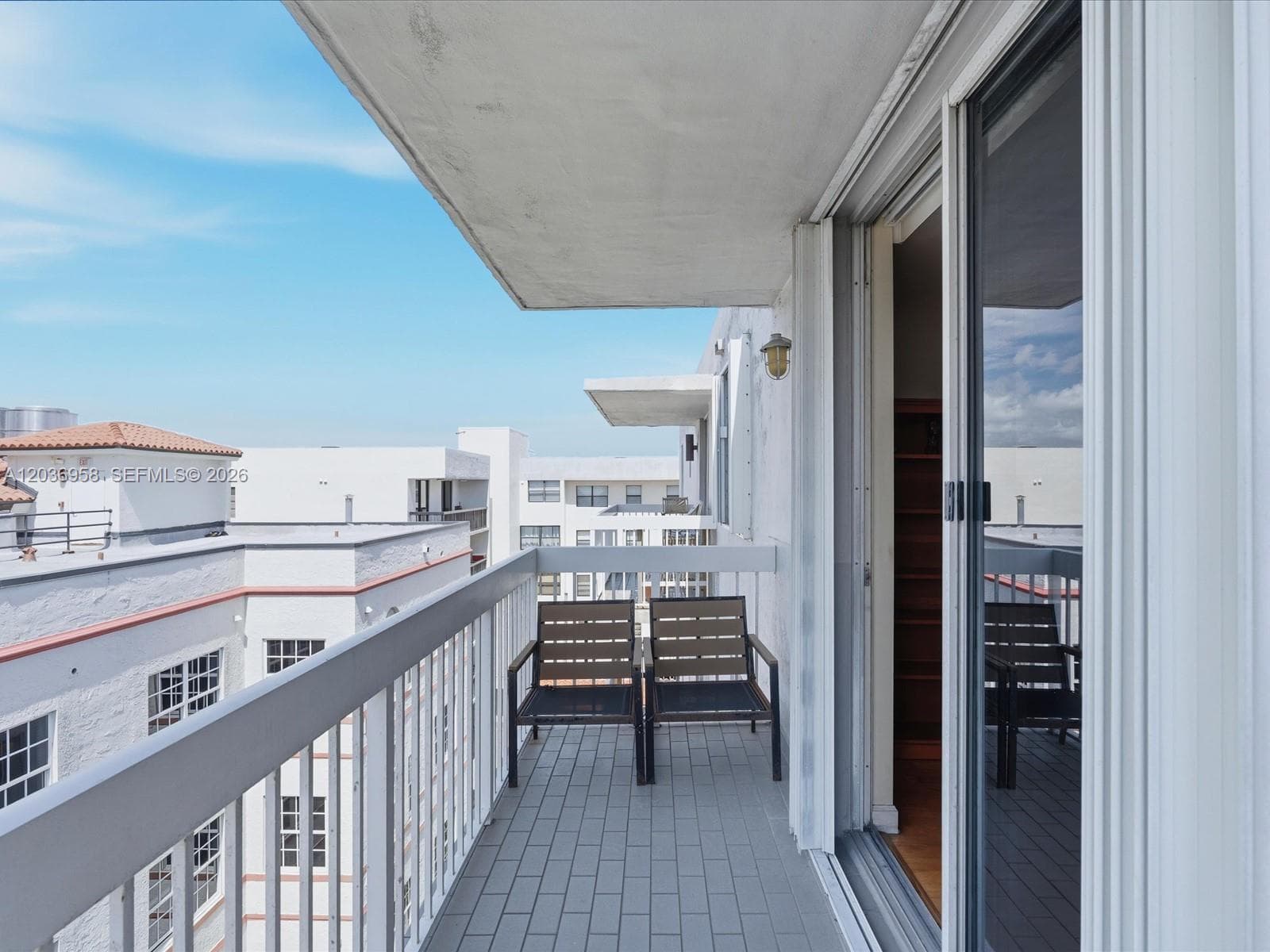3588 Collins Ave 504 photo 17