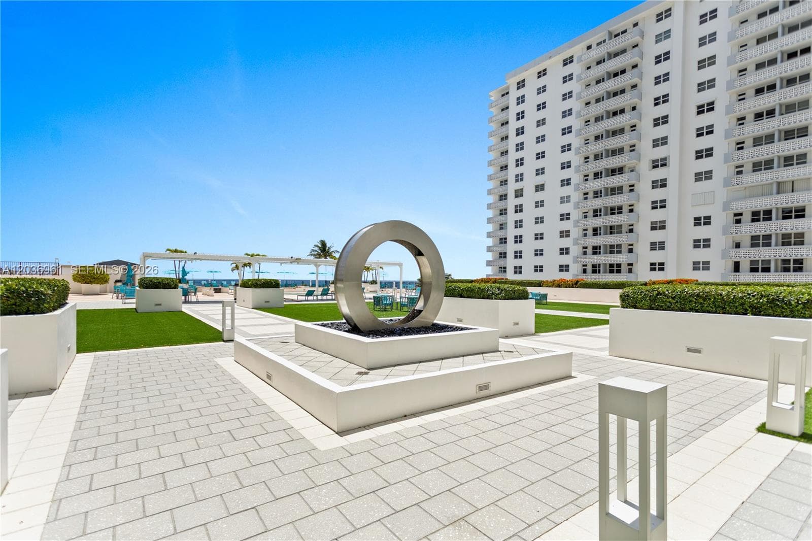4280 Galt Ocean Dr 3G photo 2