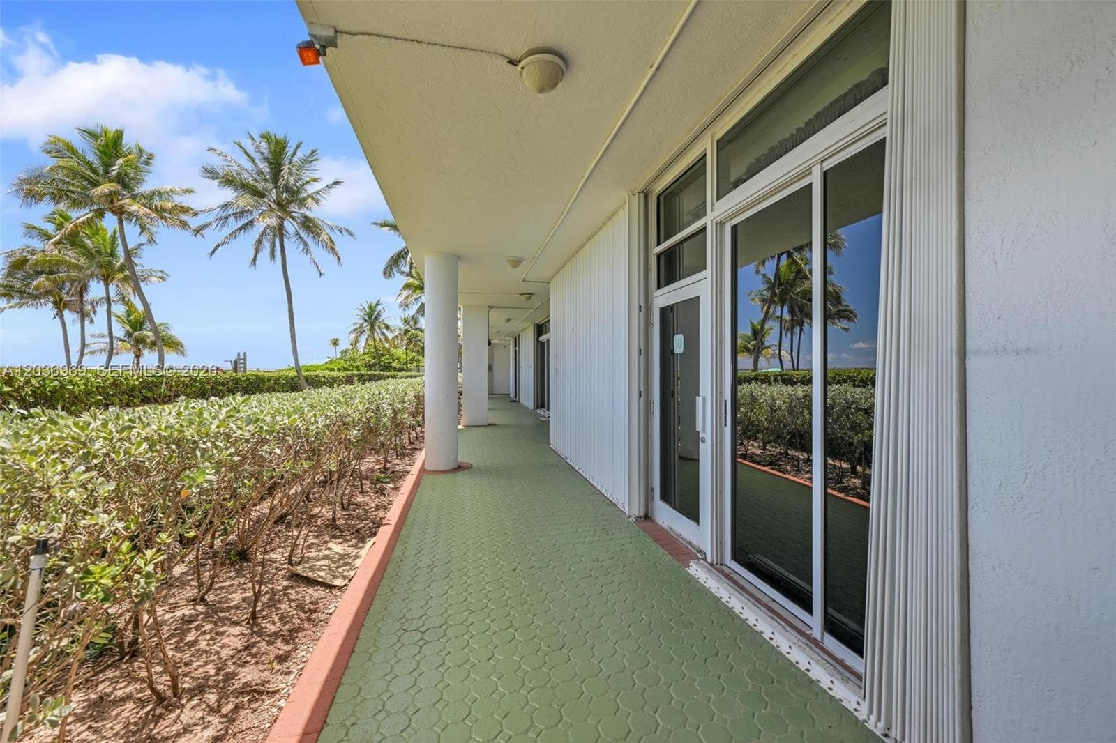 16711 Collins Ave BC-10 photo 2