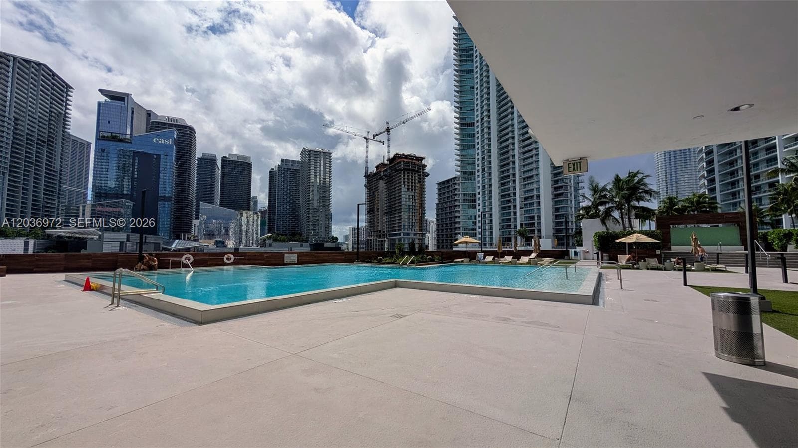 350 S Miami Ave 704 photo 25