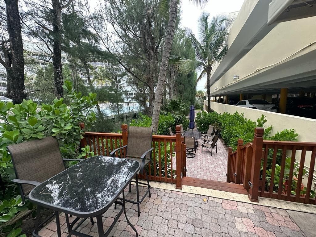 3540 S Ocean Boulevard 208 photo 9