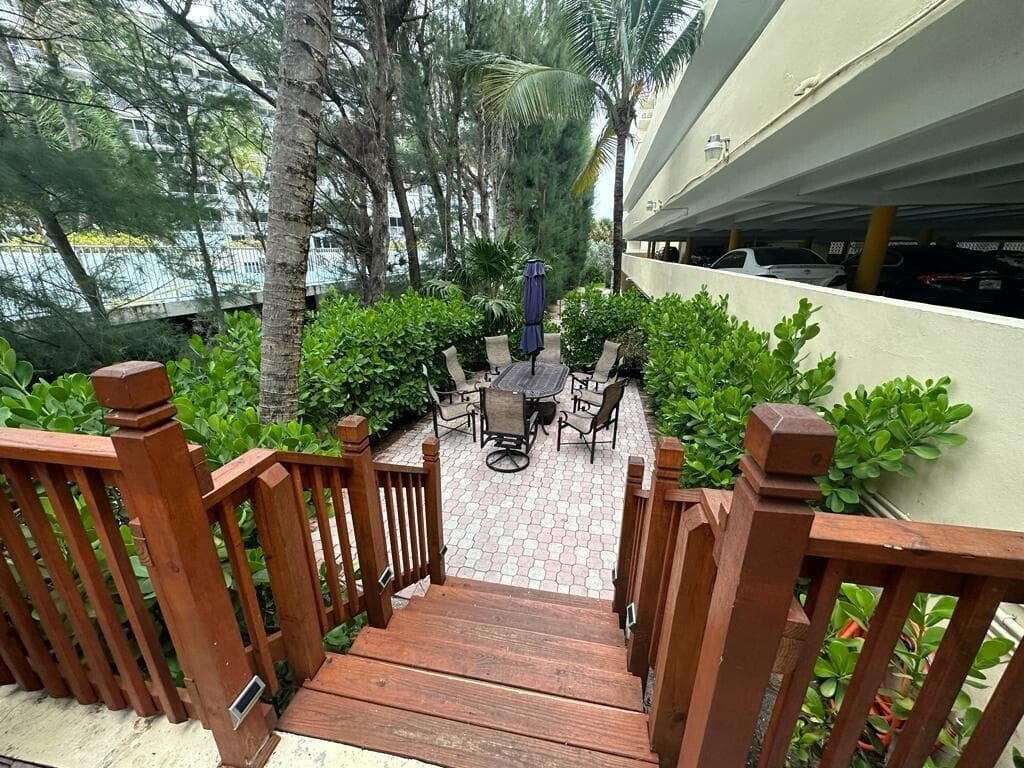 3540 S Ocean Boulevard 208 photo 4