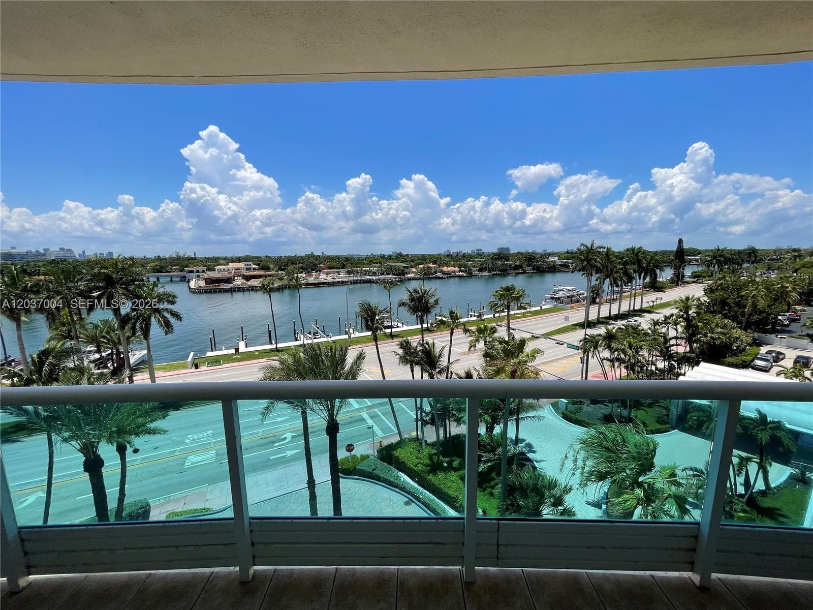5025 Collins Ave 601 photo 1