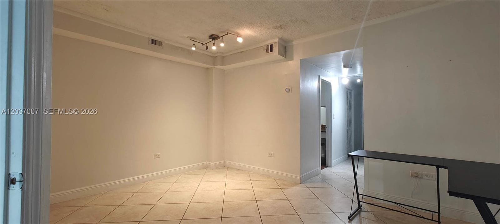 905 Brickell Bay Dr 623 photo 2