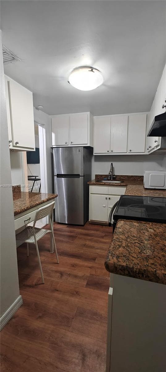 905 Brickell Bay Dr 623 photo 14