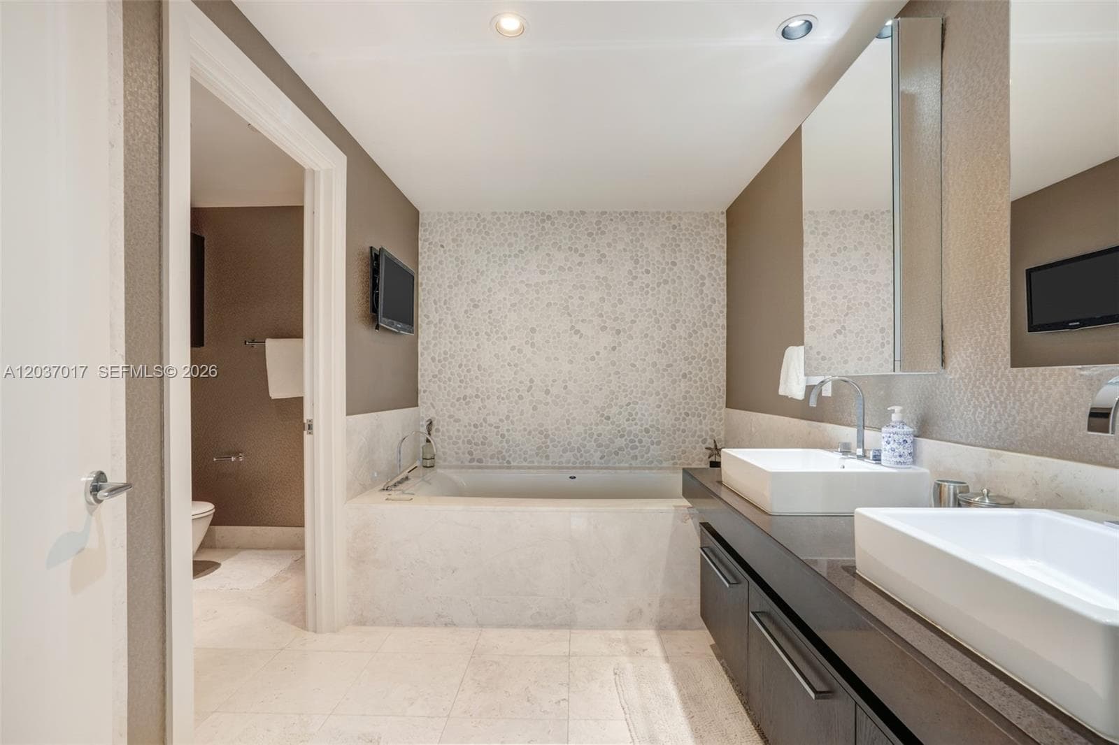 17121 Collins Ave 3304 photo 7