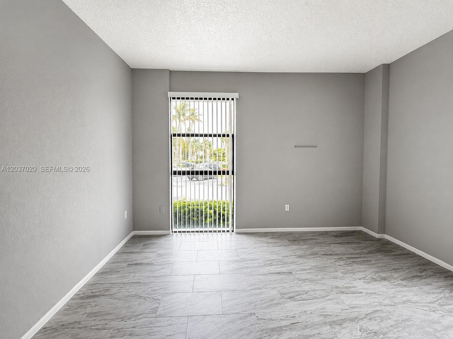 20505 E Country Club Dr 138 photo 10