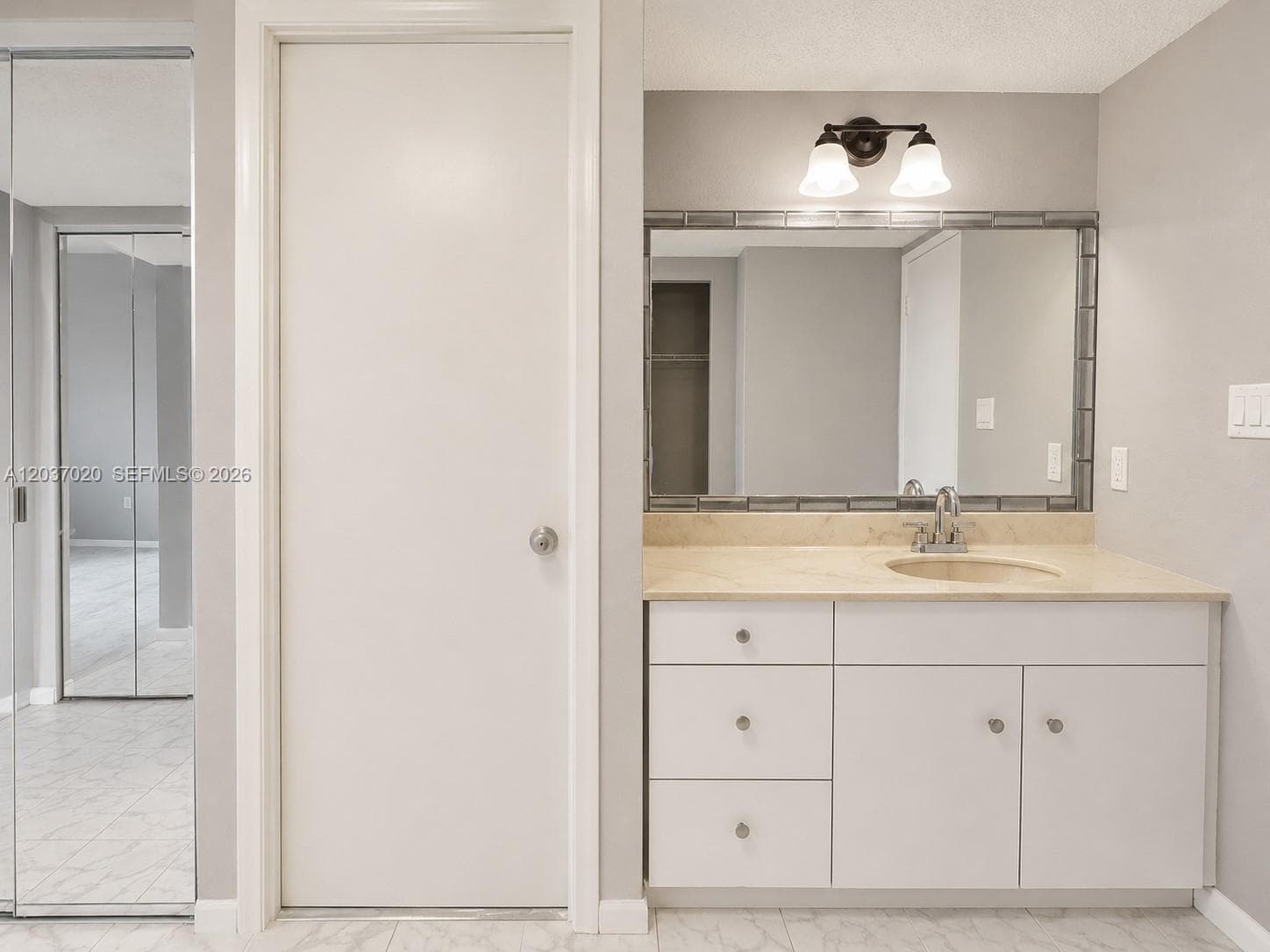 20505 E Country Club Dr 138 photo 15