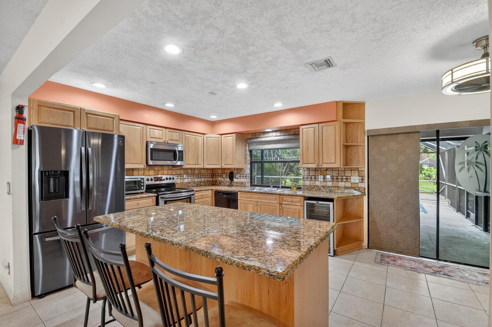 13606 Columbine Avenue photo 6