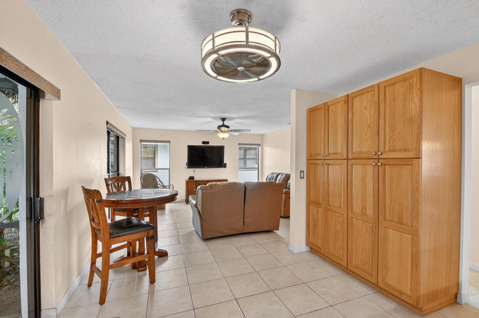 13606 Columbine Avenue photo 13